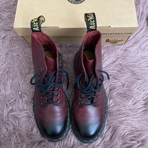 Dr.Martens